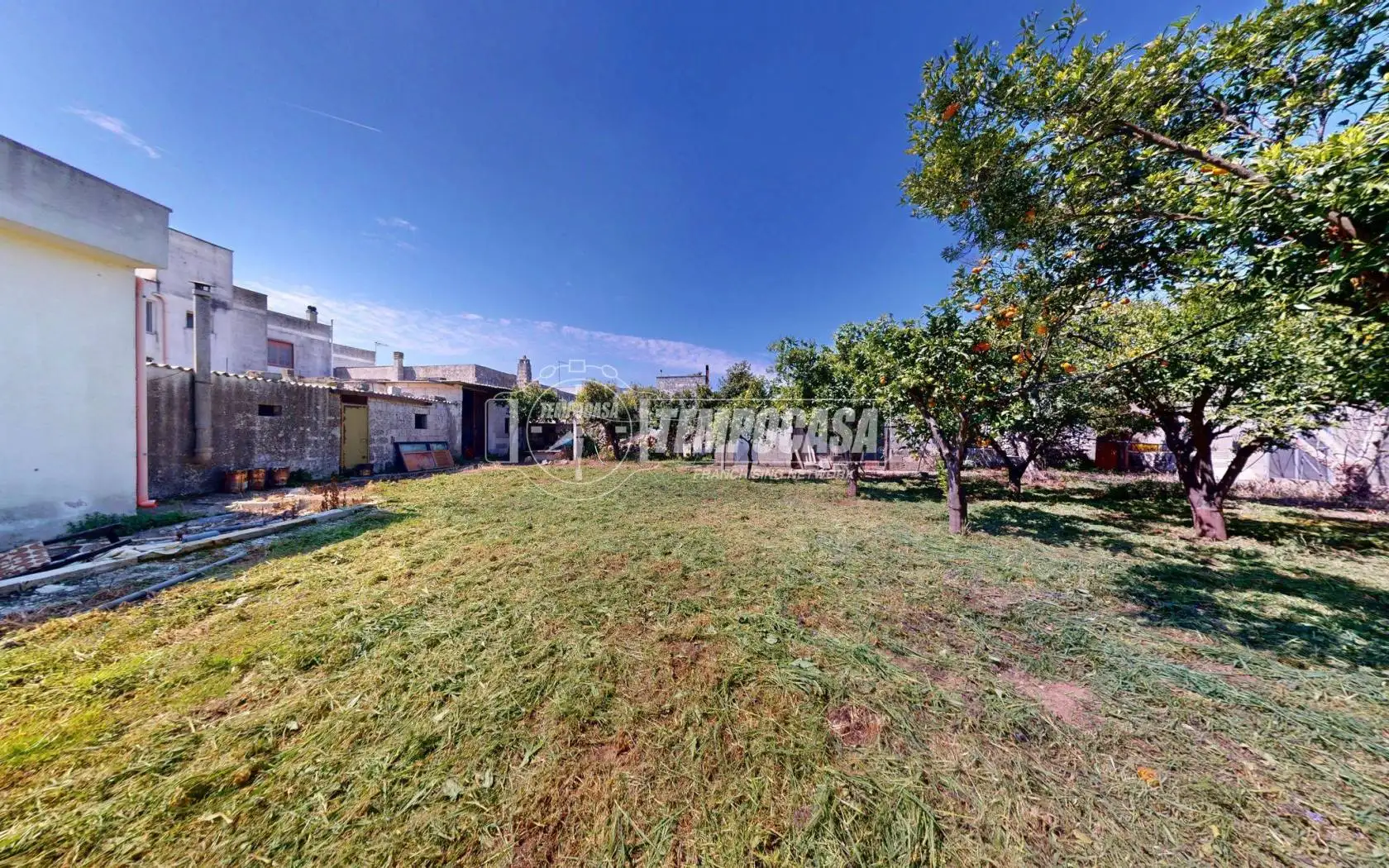 Casa indipendente in vendita a Giuggianello