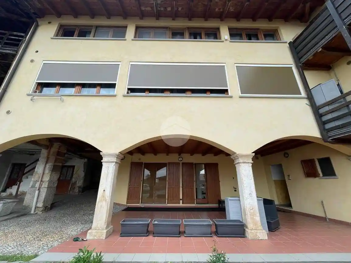 Bilocale via C. Battisti 64, Centro, Zandobbio - foto 5