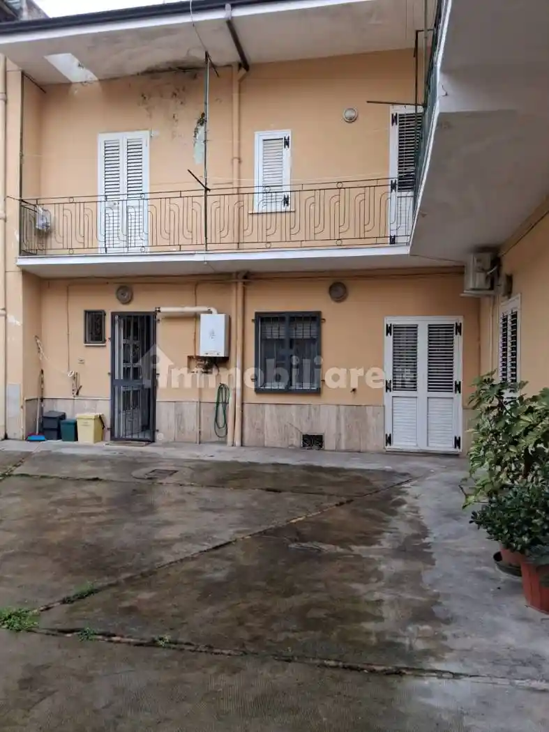 Appartamento in vendita a Curti
