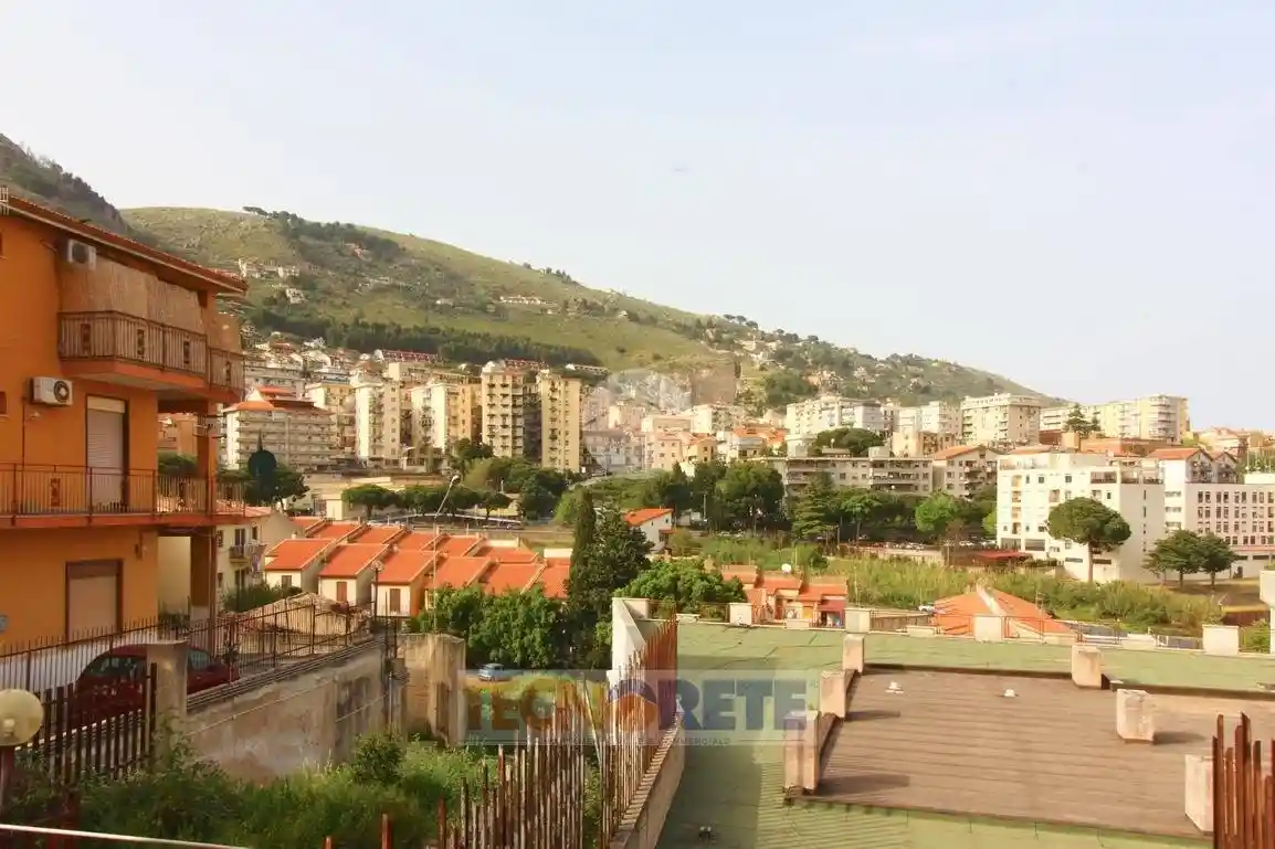 Appartamento in vendita a Monreale