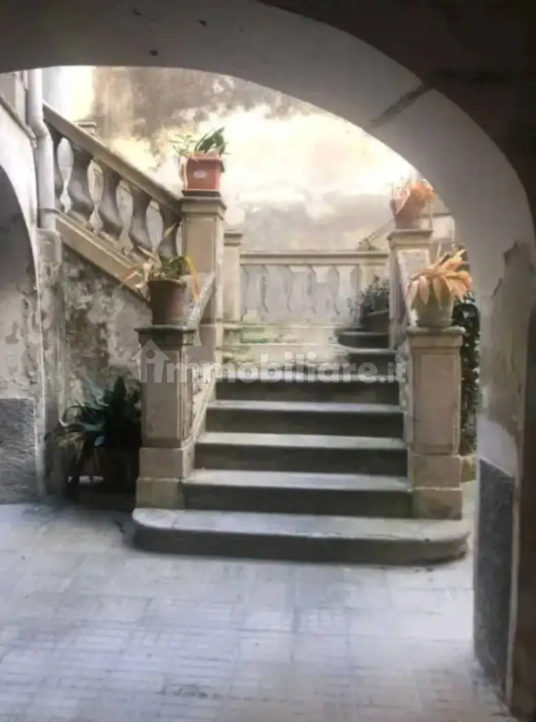 Casa indipendente in vendita a Mesoraca