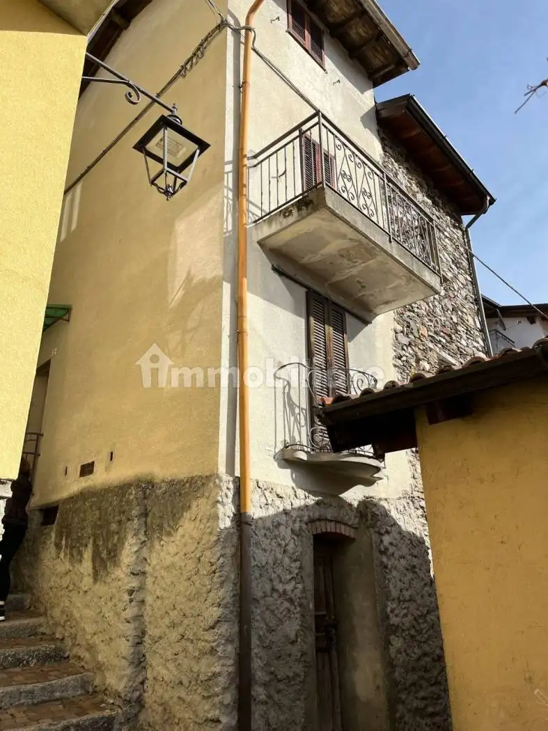 Rustico - Casale in vendita a Val Rezzo