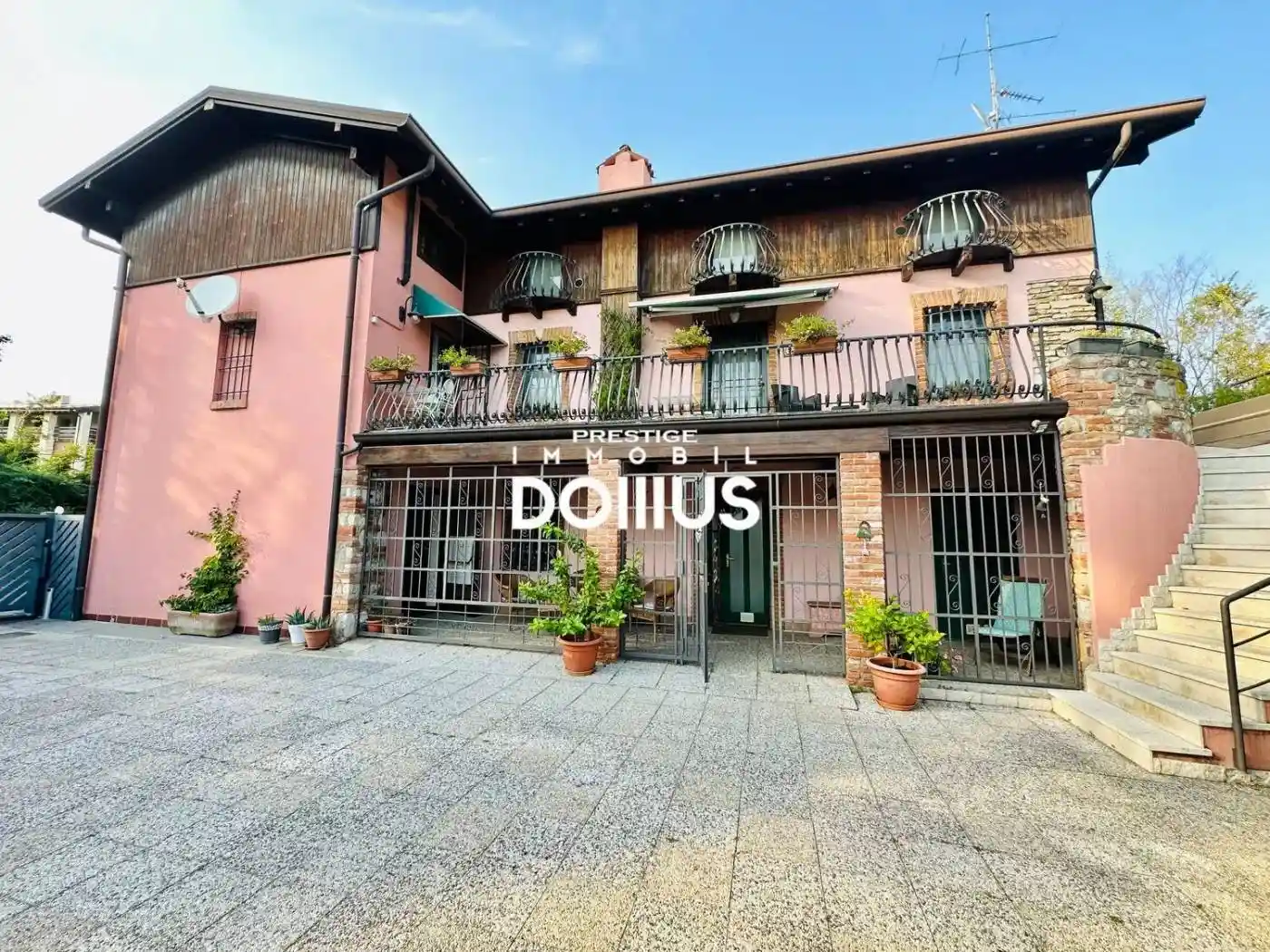 Villa in vendita a Desenzano del Garda