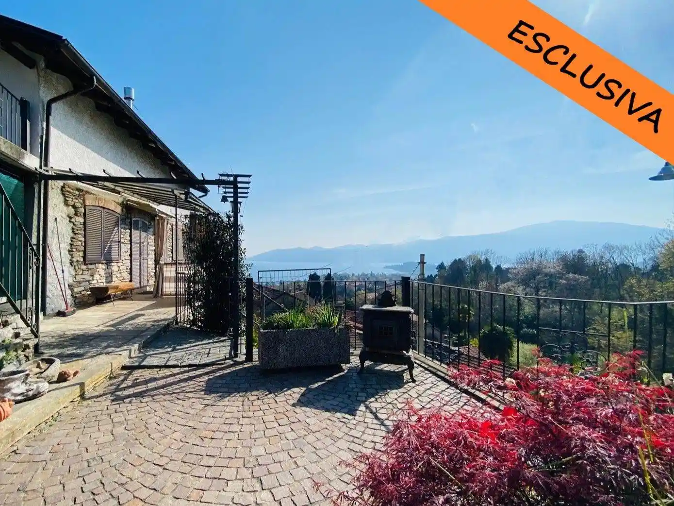 Villa in vendita a Ghiffa