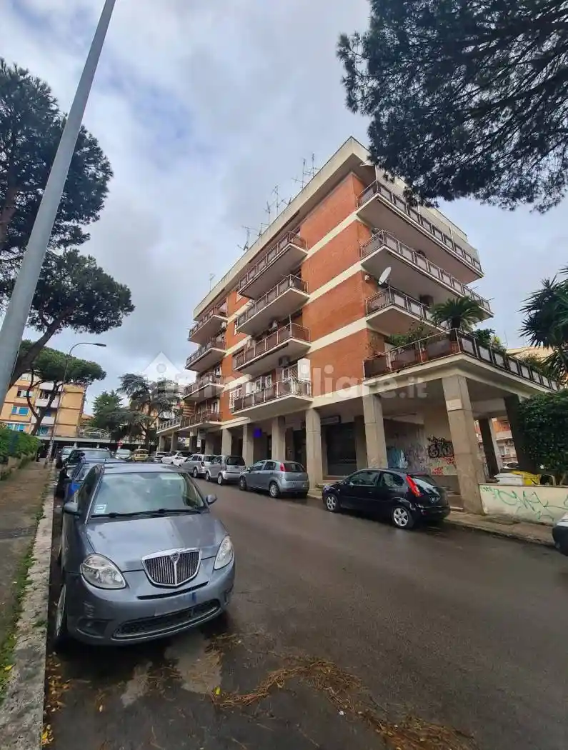 Appartamento in vendita a Pomezia