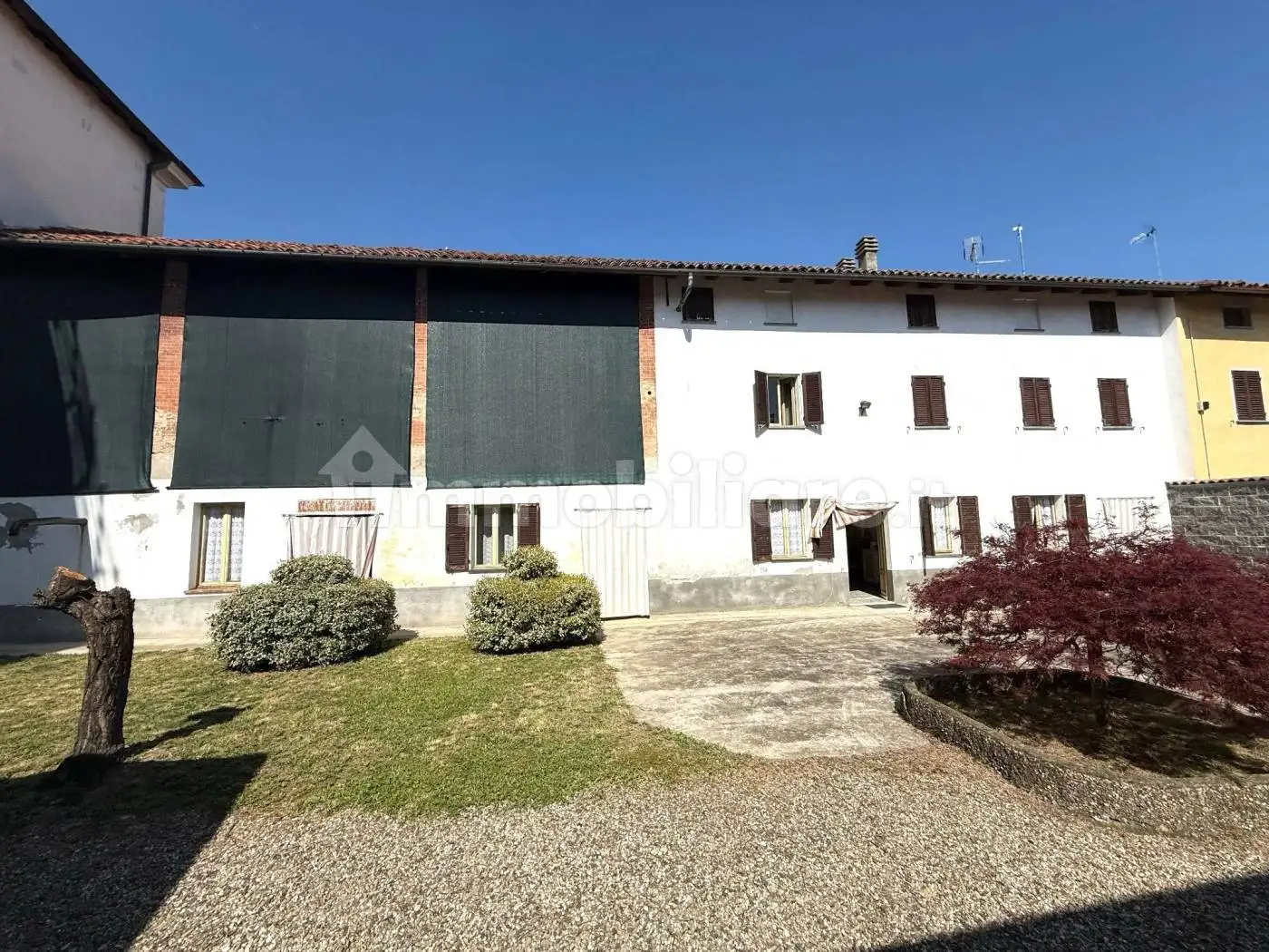 Rustico - Casale in vendita a Borgo San Martino