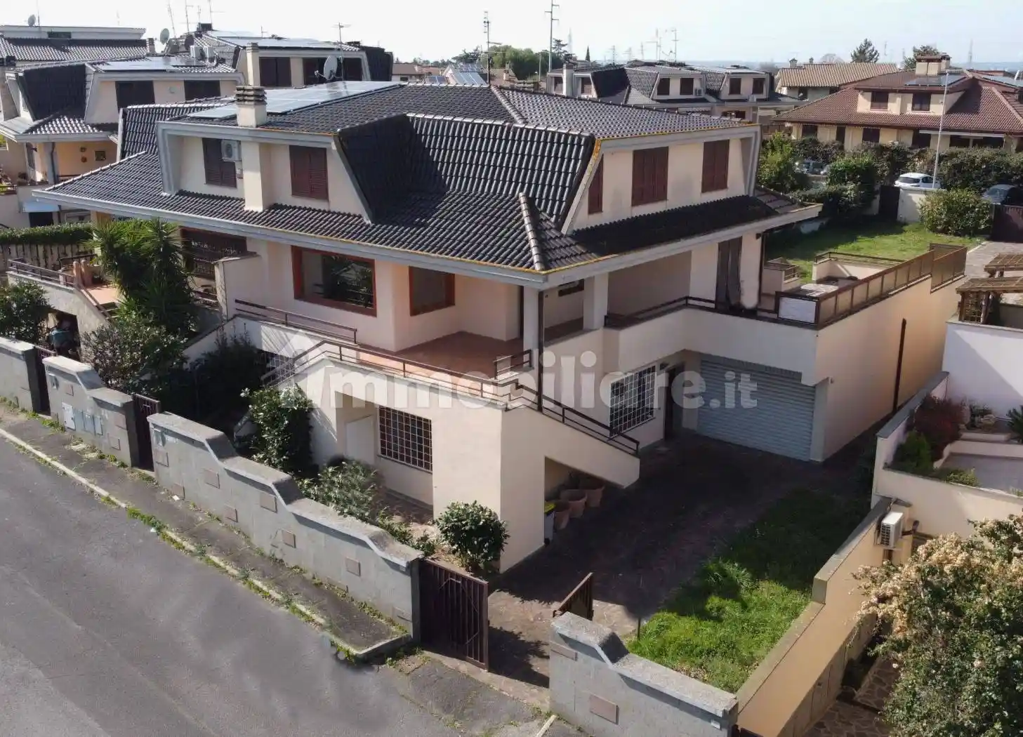 Villa in vendita a Guidonia Montecelio