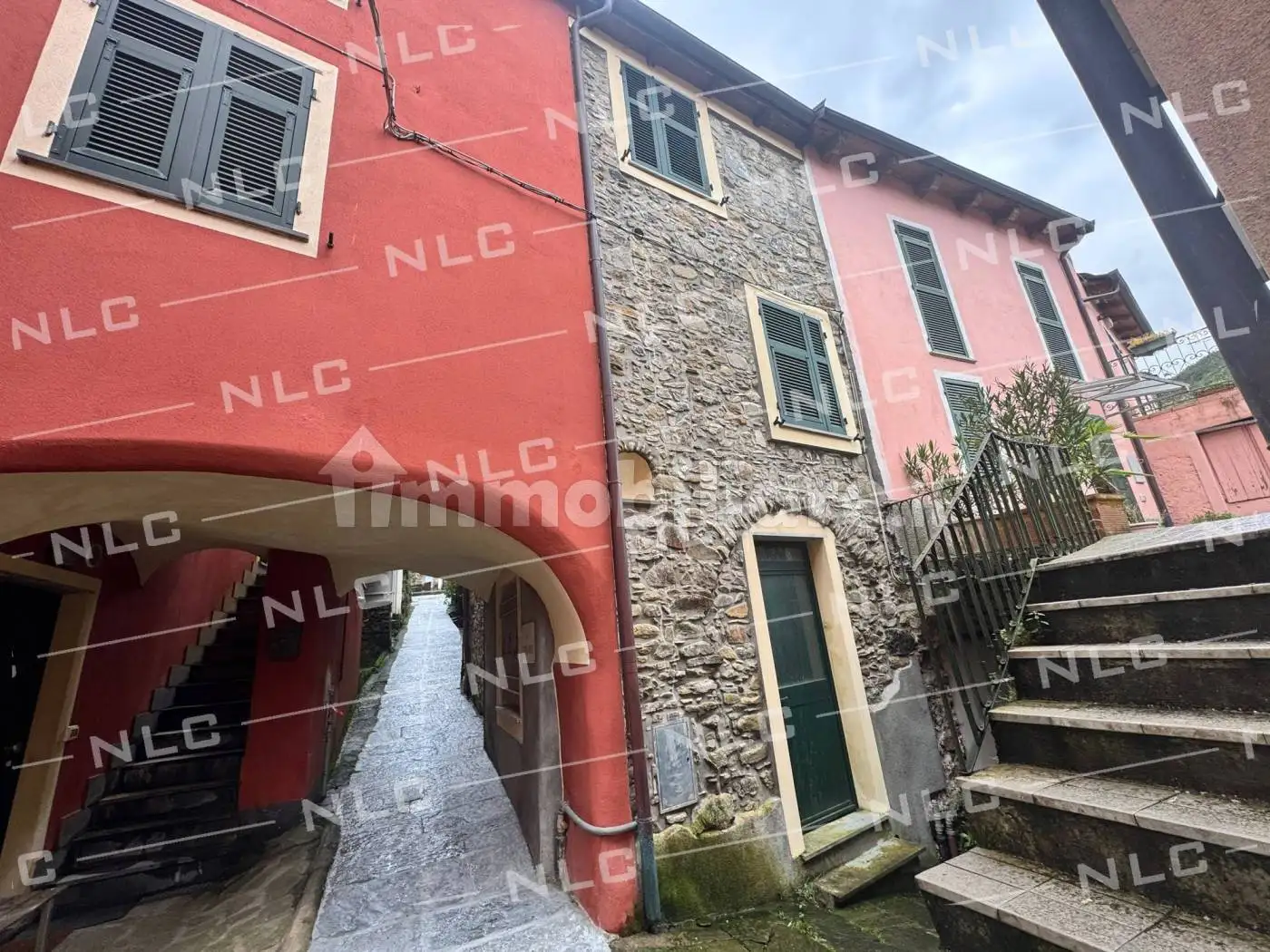 Casa indipendente in vendita a Carrodano