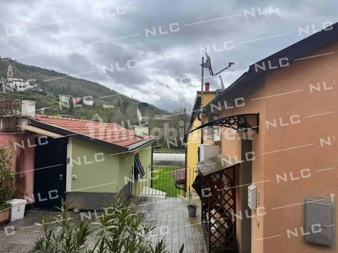 Terratetto unifamiliare via Vittorio Veneto 16, Carrodano - foto 5