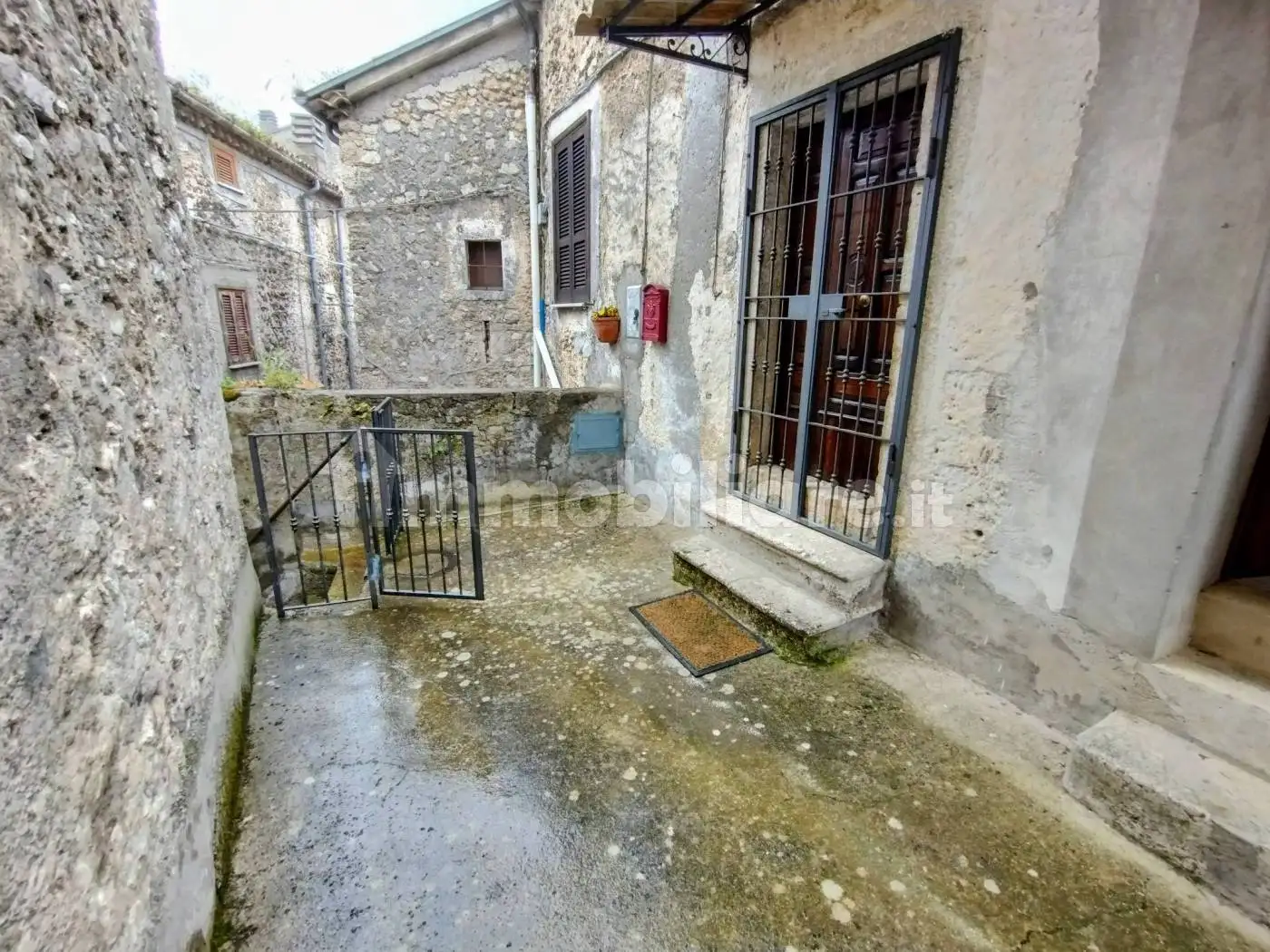 Terratetto unifamiliare via Roma 18, Centro, Colle San Magno - foto 2