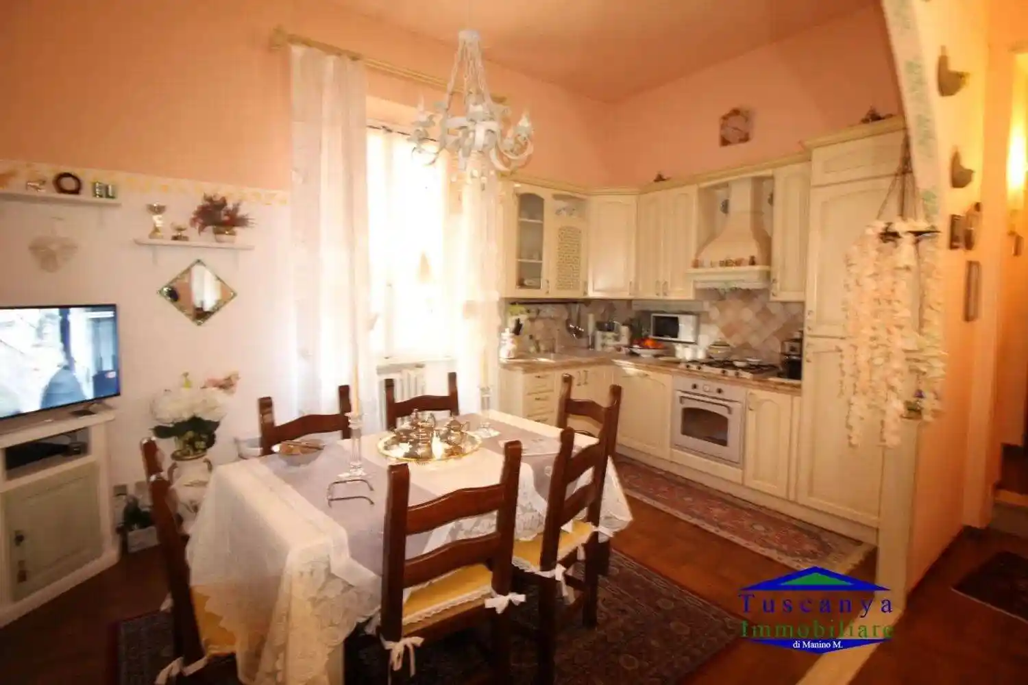 Appartamento in vendita a Colle di Val d'Elsa