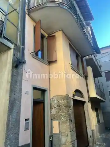 Casa indipendente in vendita a Vertova