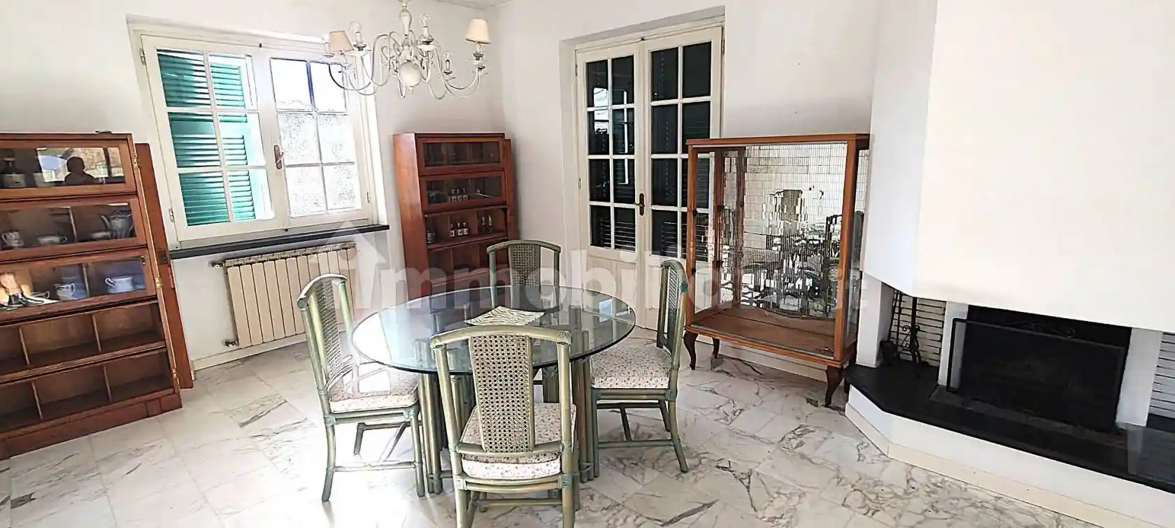 Appartamento in vendita a Massa