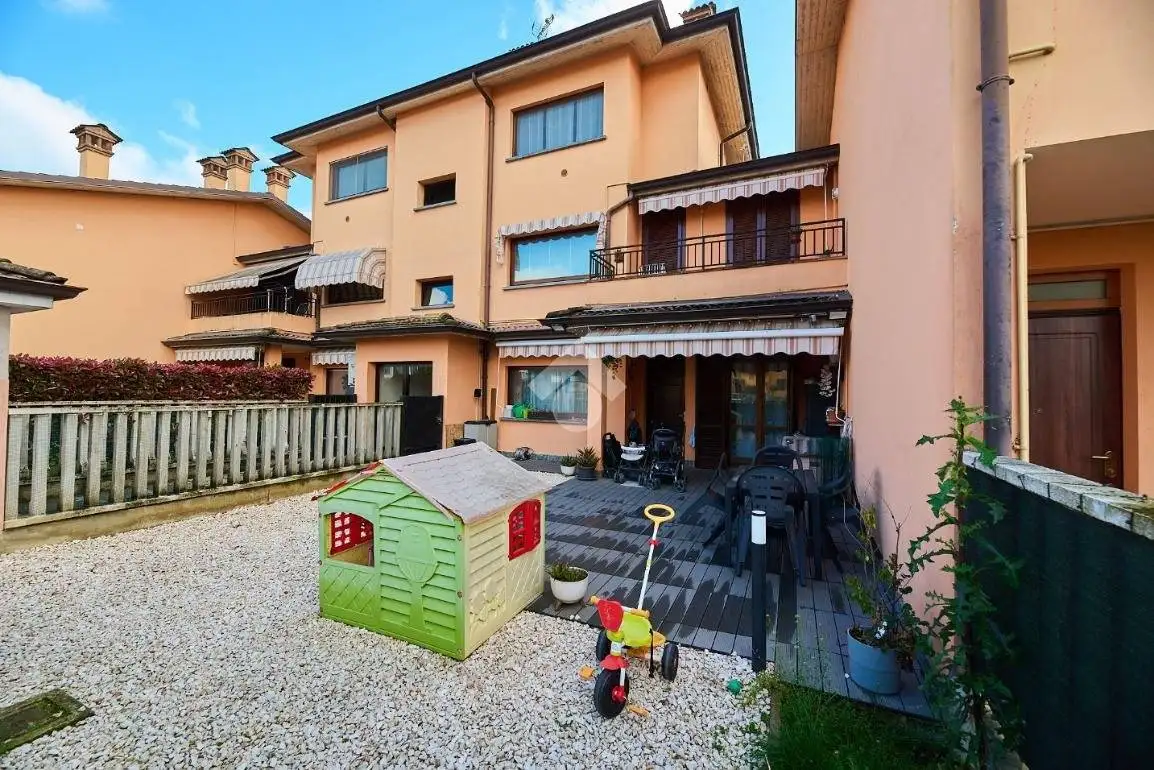 Appartamento in vendita a Galgagnano