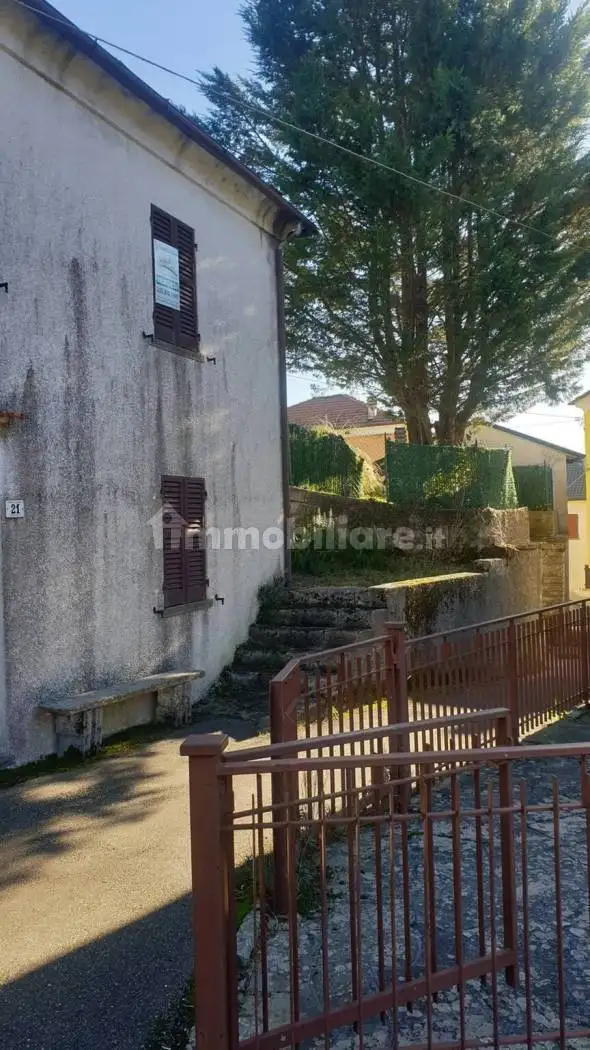 Villa in vendita a Bedonia