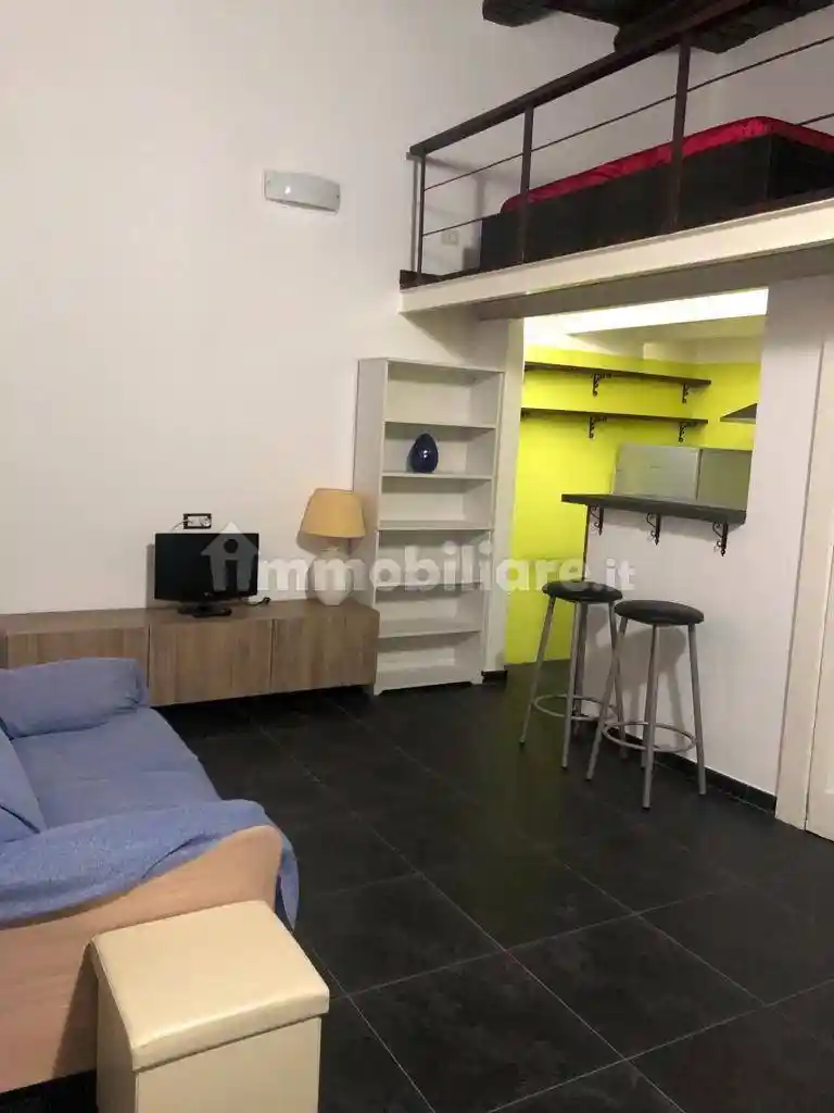 Appartamento in affitto a Napoli