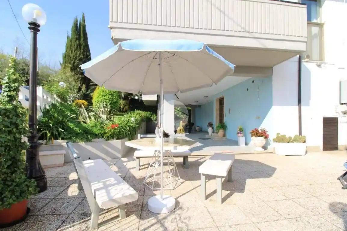 Terratetto unifamiliare ATRI CONTRADA CAMPOLUNGO   SN Piano T-1 3, Atri - foto 3