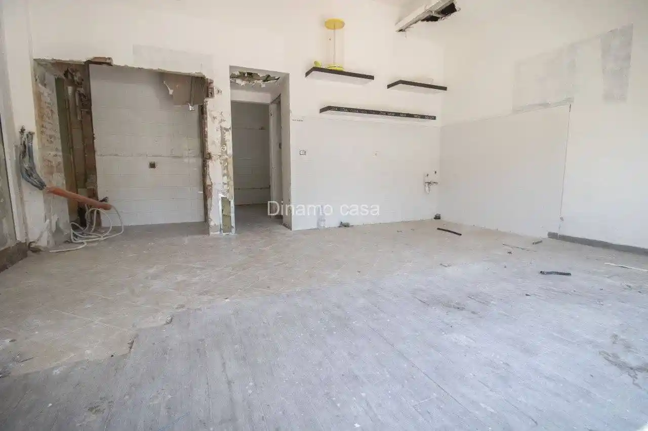 Trilocale da ristrutturare, piano terra, Le Fontanelle, Prato - foto 5