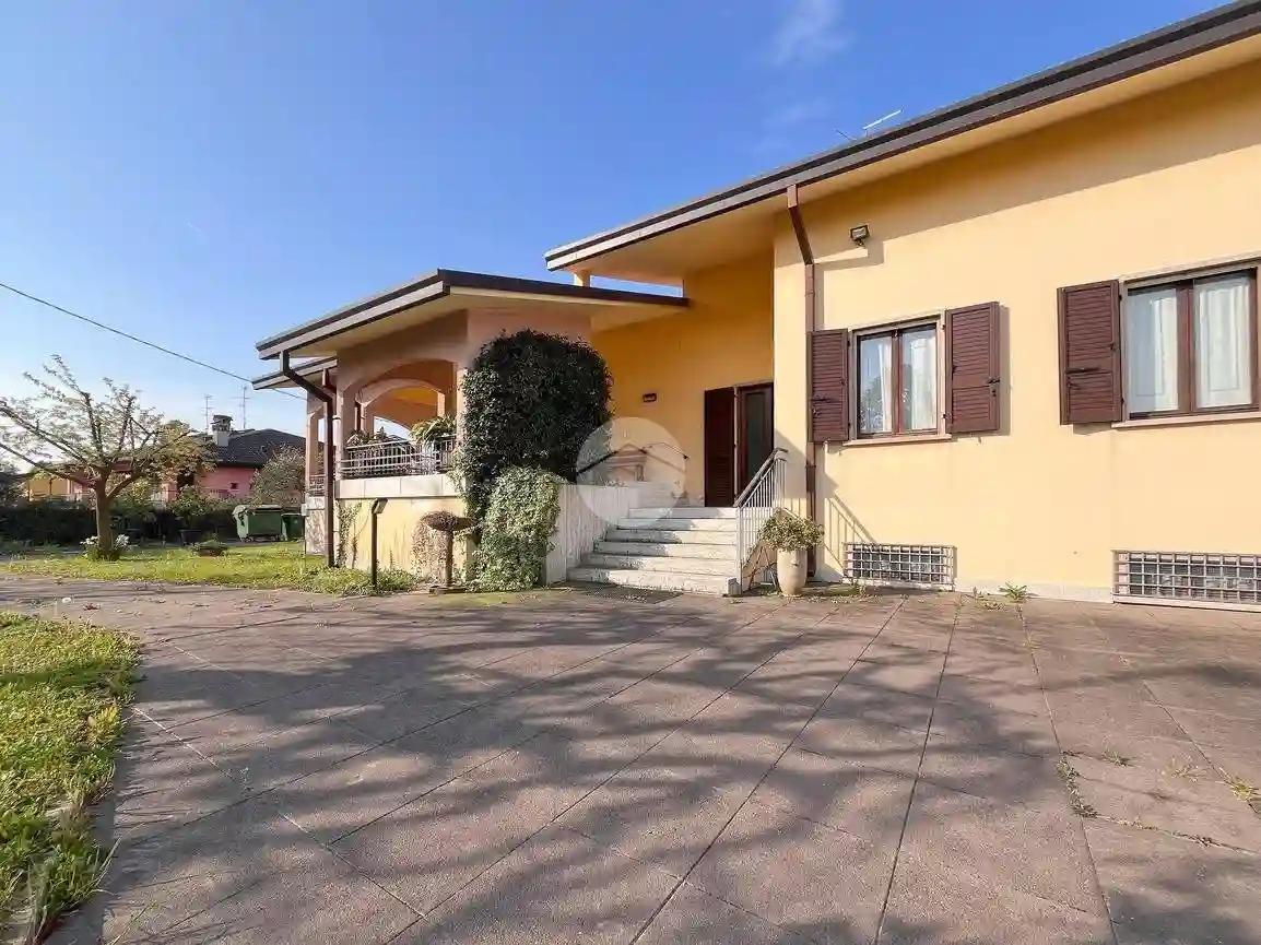 Villa - foto 3