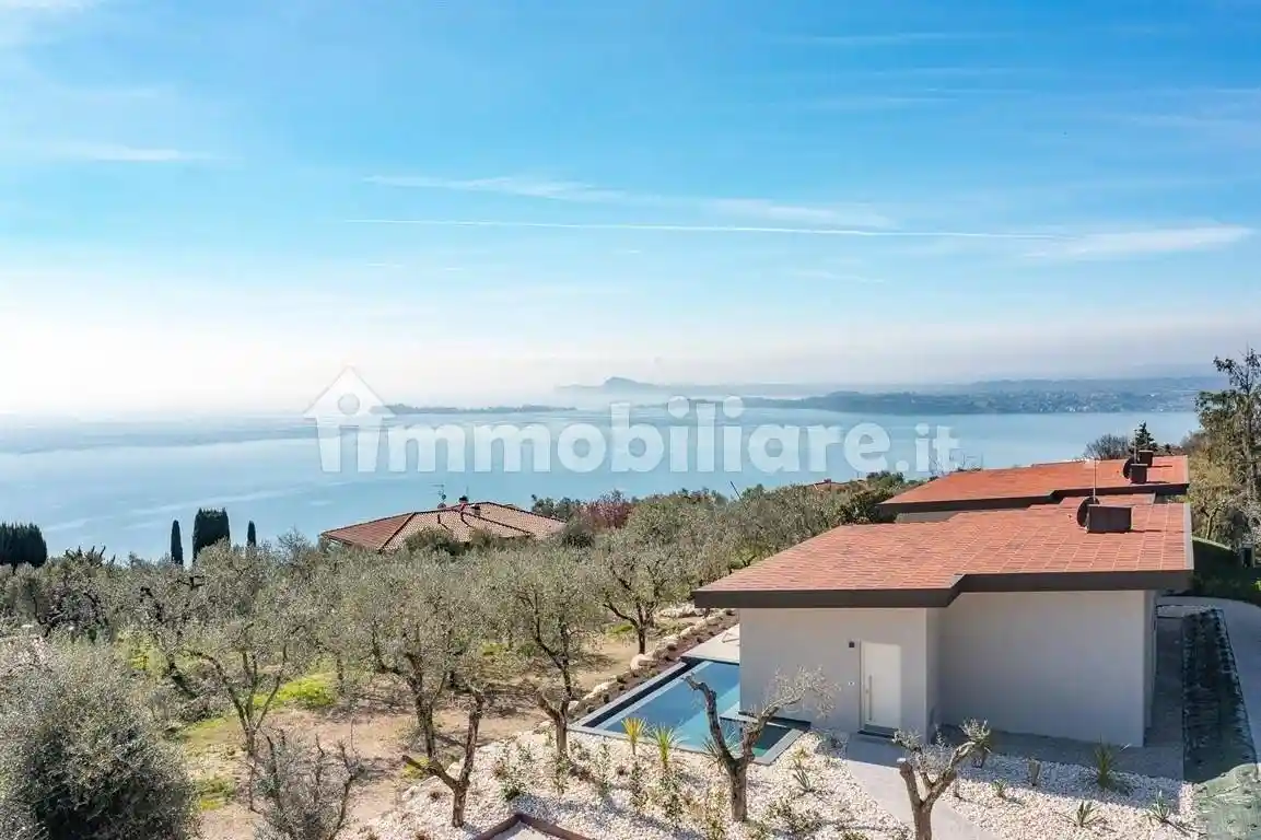 Villa in vendita a Toscolano-Maderno