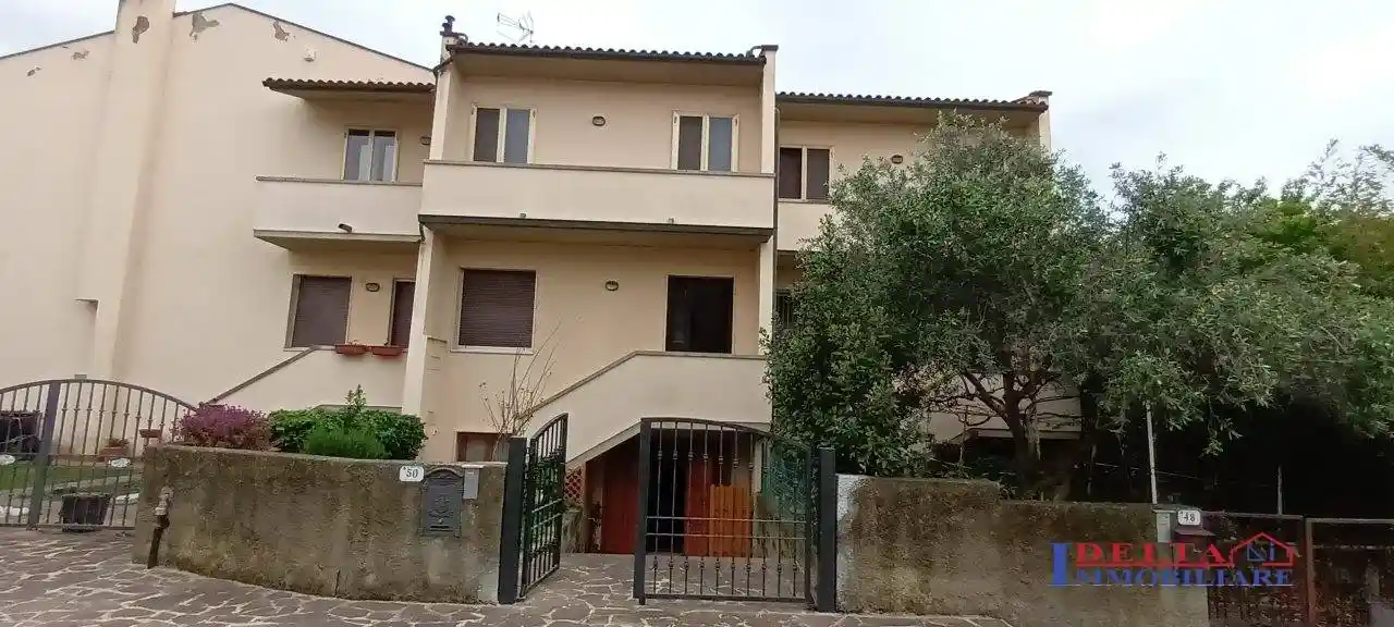 Casa indipendente in vendita a Rosignano Marittimo