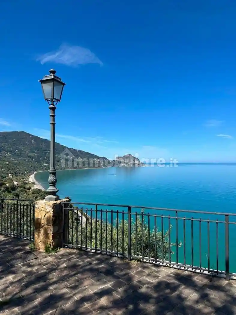 Casa indipendente in vendita a Cefalù