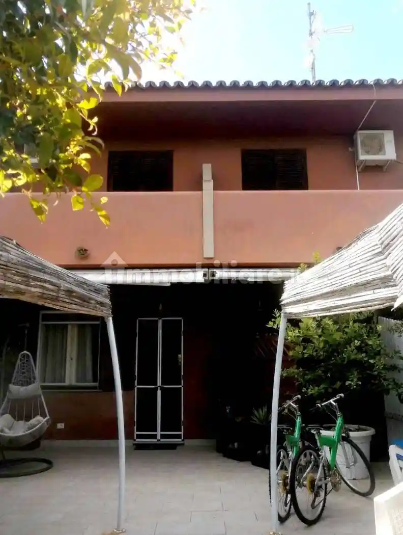 Trilocale via Giosuè Carducci 49, Frabotto Mannesi, Montepaone - foto 4