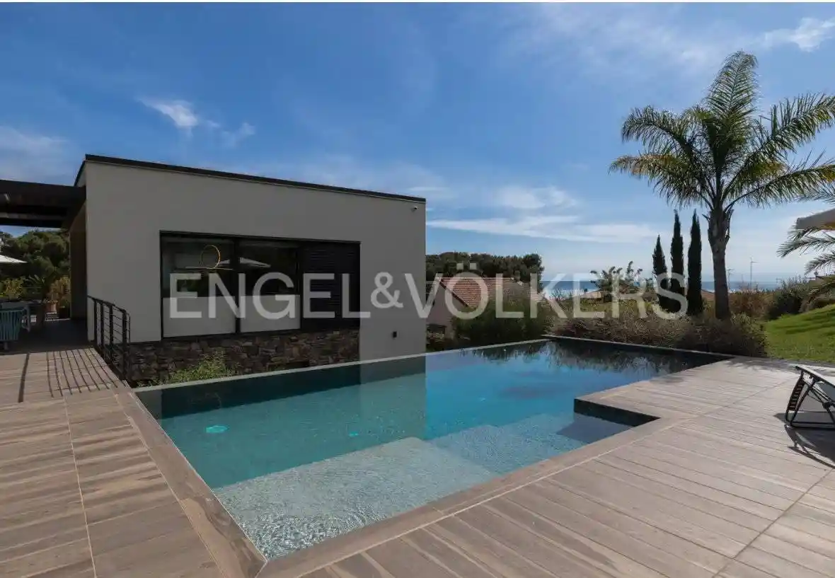 Villa in vendita a Borgio Verezzi