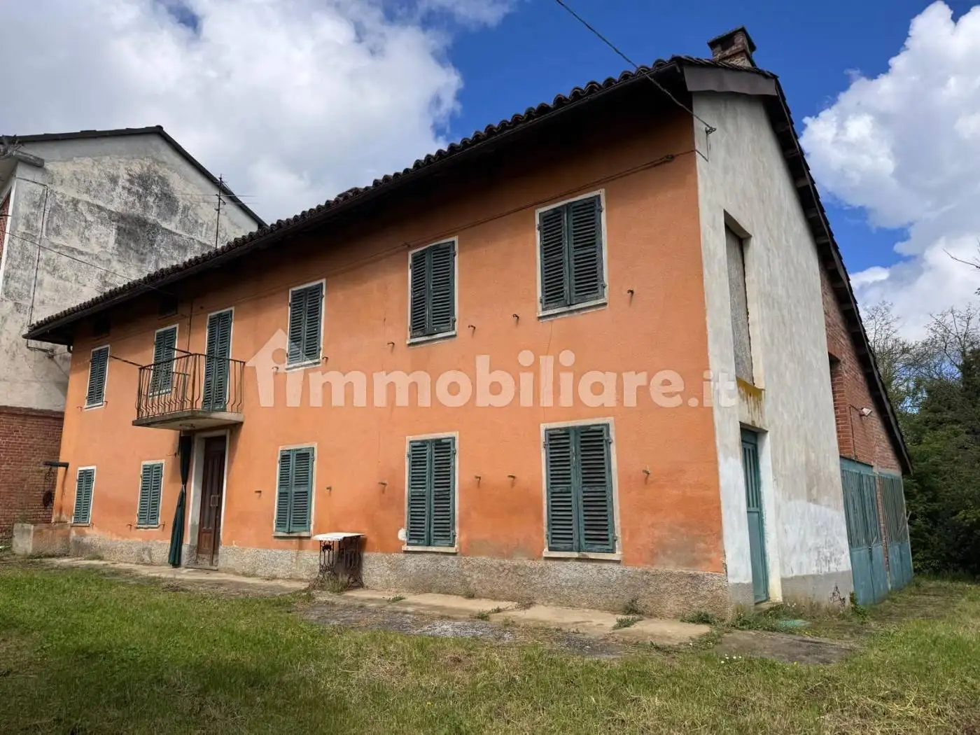 Rustico - Casale in vendita a Rocca d'Arazzo