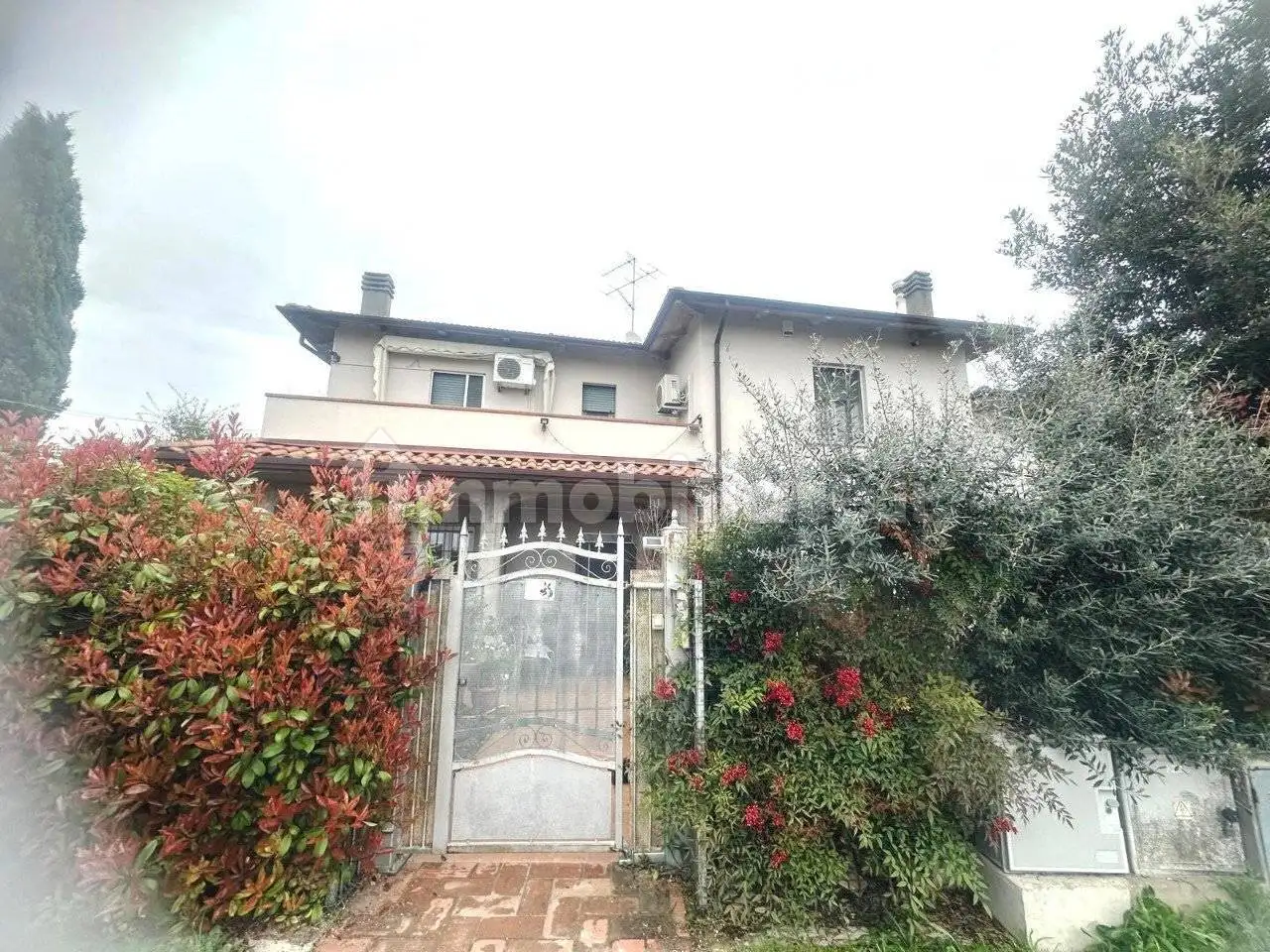 Villa in vendita a Imola