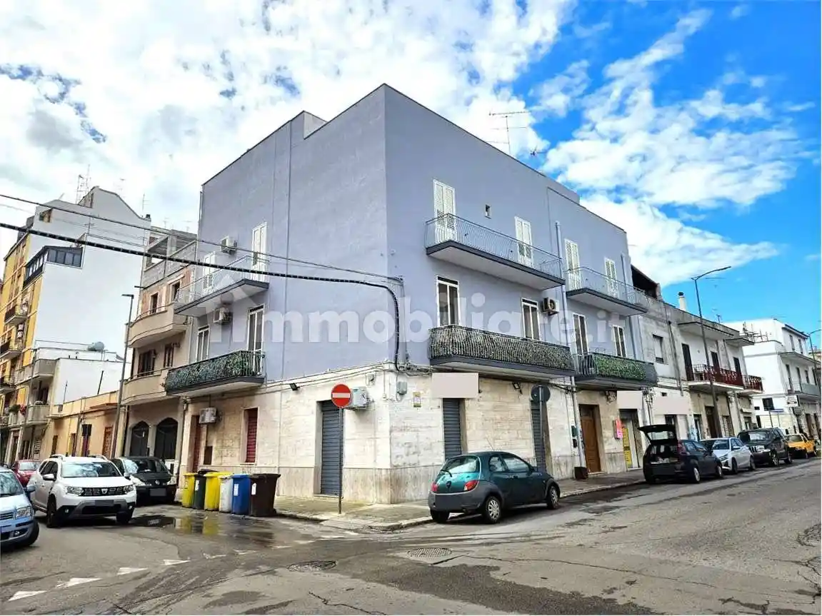 Palazzo - Edificio in vendita a Brindisi