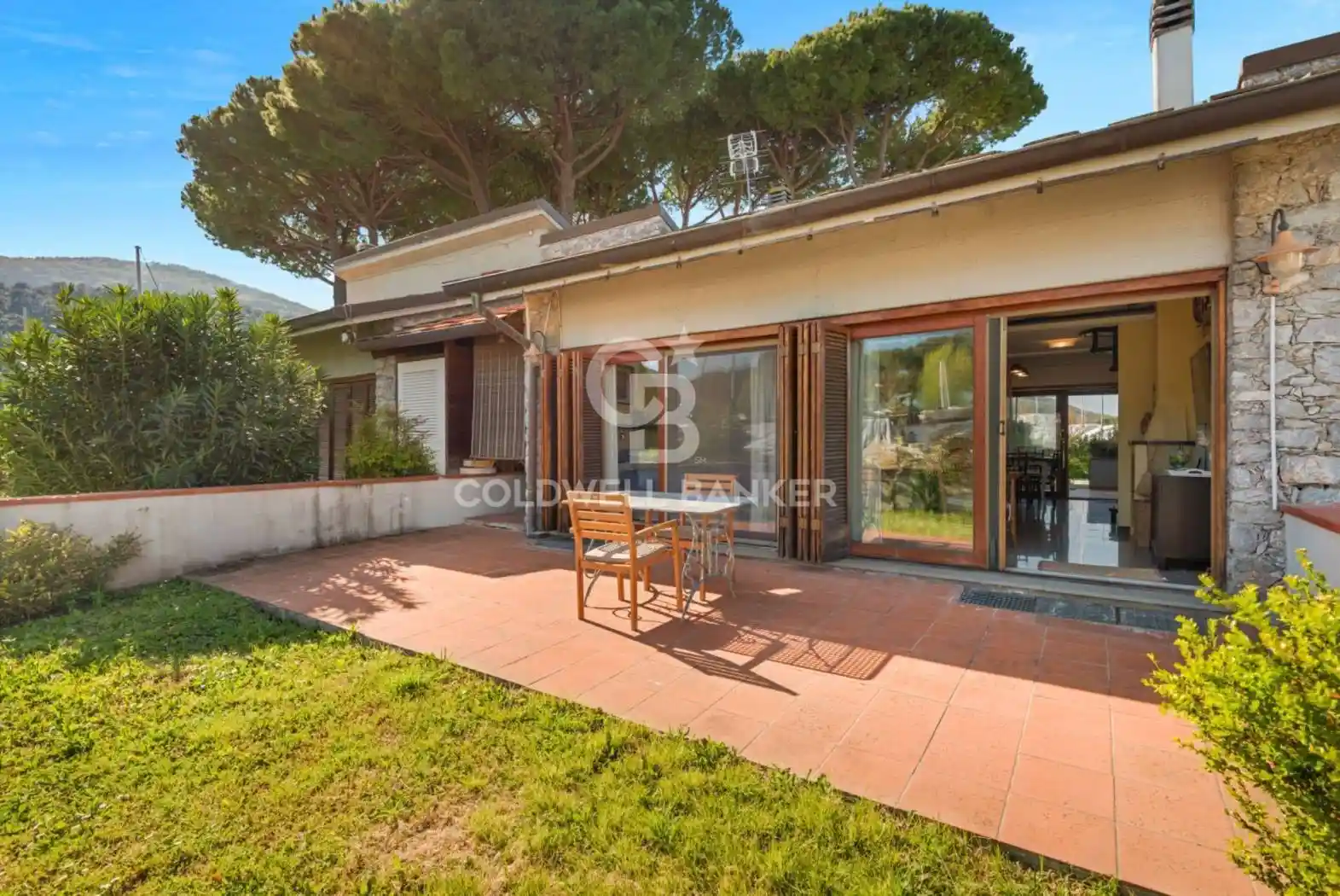 Villa in vendita a Ameglia