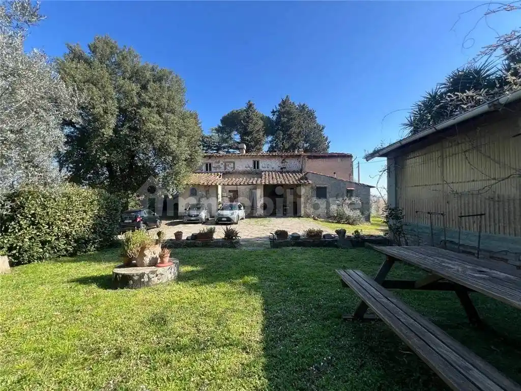 Rustico - Casale in vendita a Scandicci