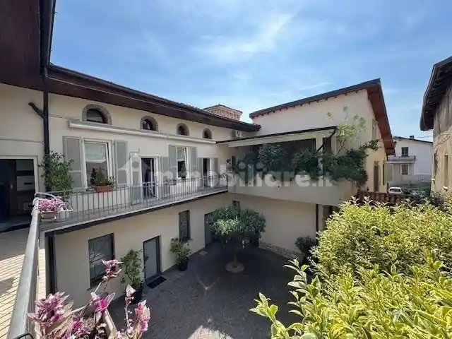 Casa indipendente in vendita a Palazzolo sull'Oglio