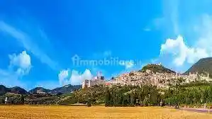 Casa indipendente in vendita a Assisi