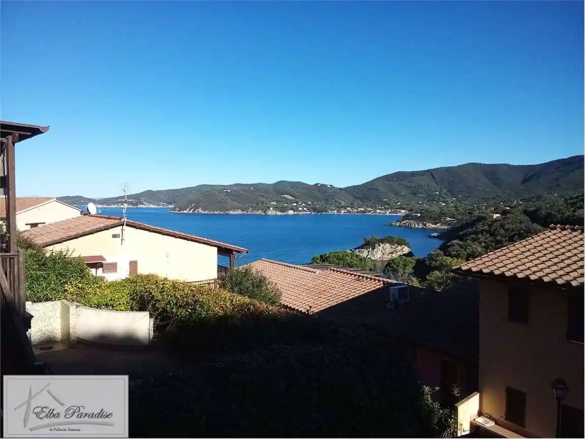 Appartamento in vendita a Marciana