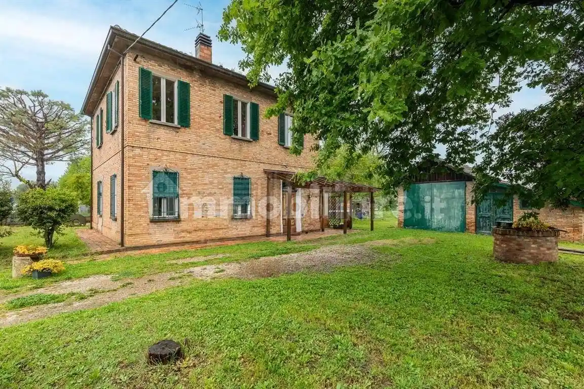 Villa in vendita a Fusignano