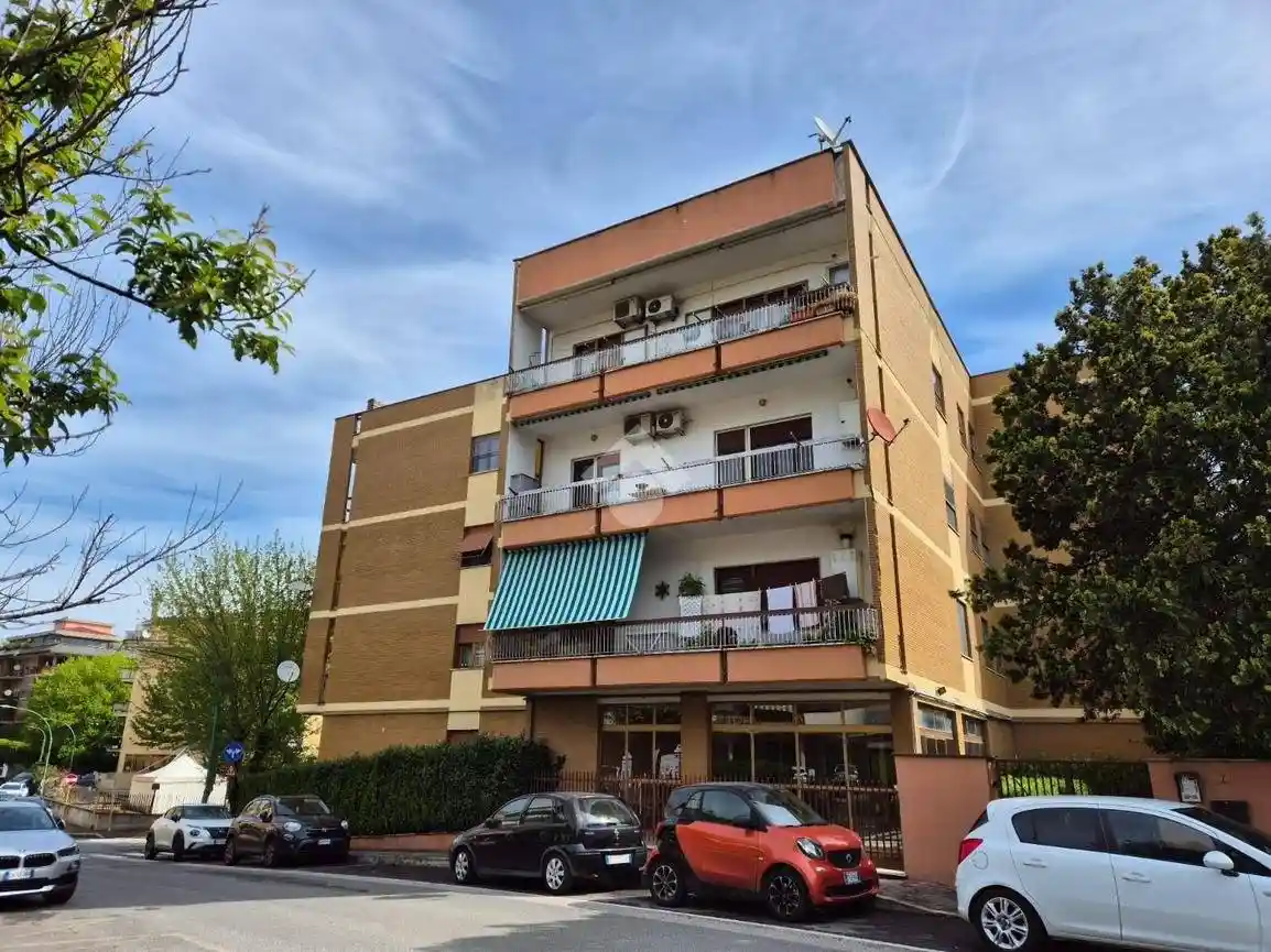 Appartamento in vendita a Colleferro