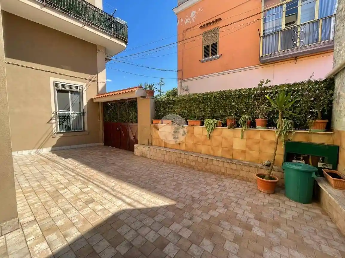 Villa bifamiliare via Tenente Arnaldo Carotenuto, Boscotrecase - foto 4