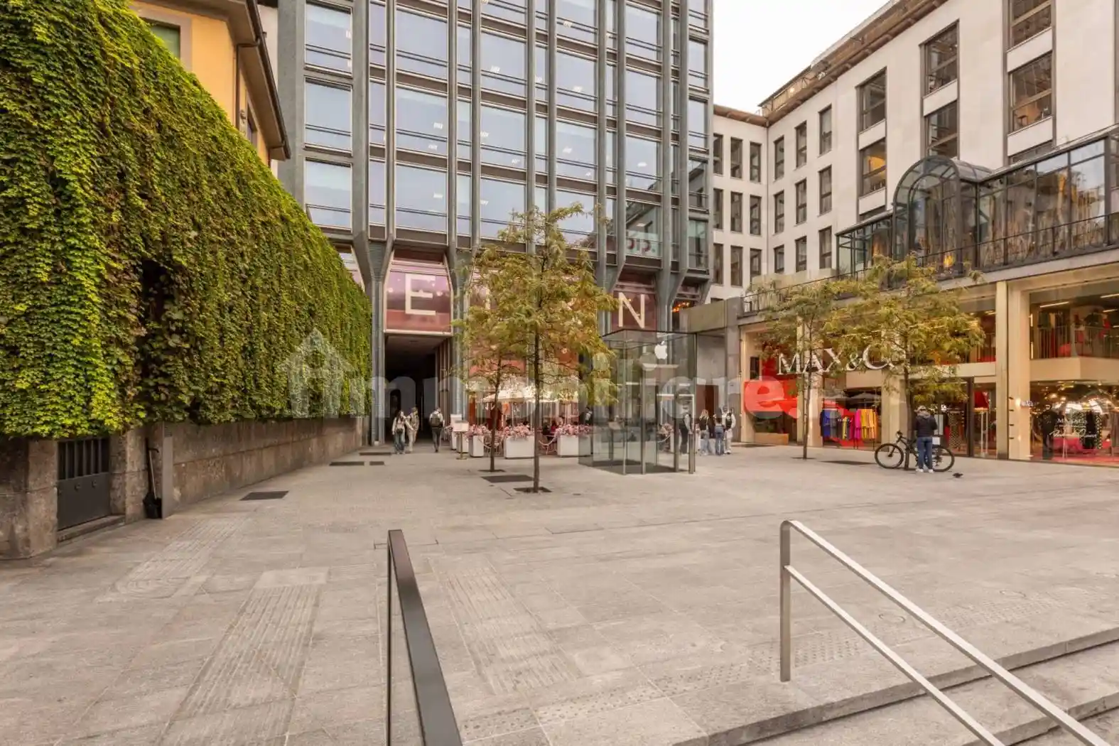 Bilocale Galleria De Cristoforis 5, Duomo, Milano - foto 4