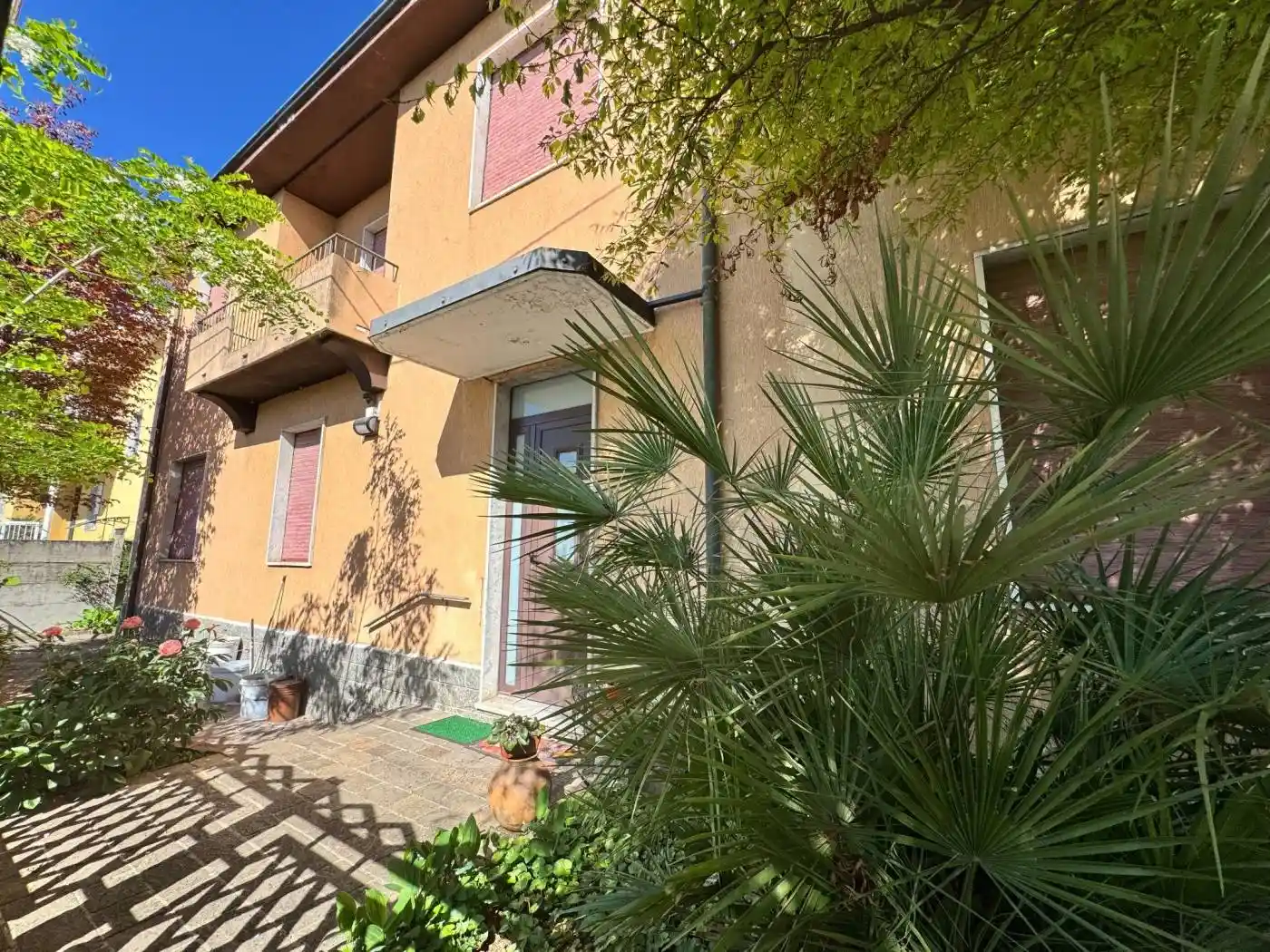 Villa in vendita a Ossona