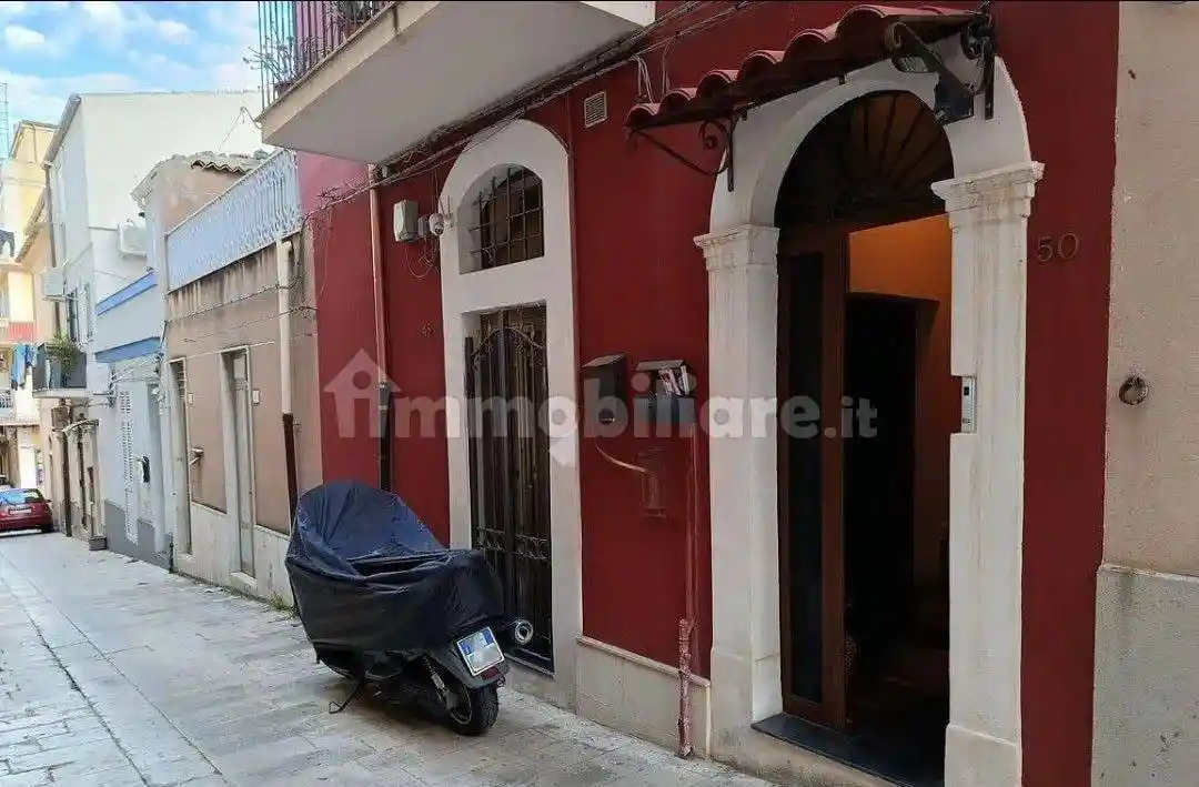 Casa indipendente in vendita a Ragusa