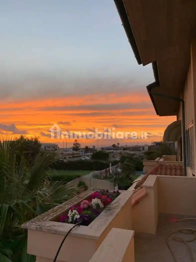 Villa in affitto a Fiumicino