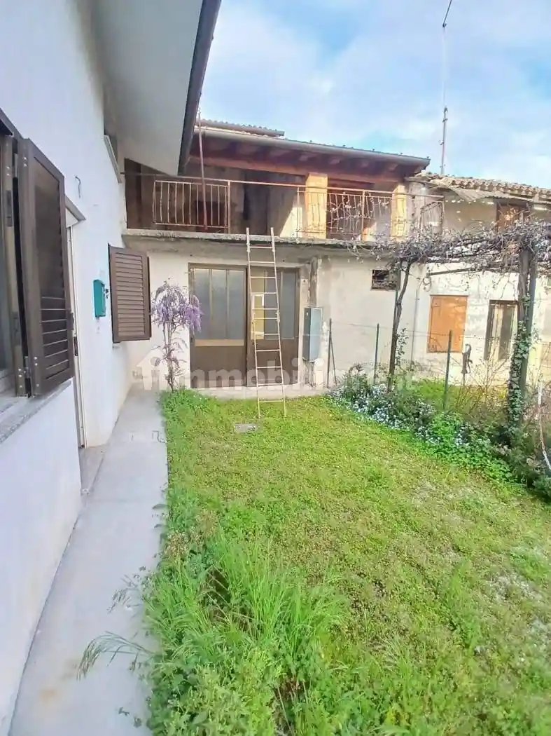 Terratetto unifamiliare 80 m², buono stato, Villesse - foto 3