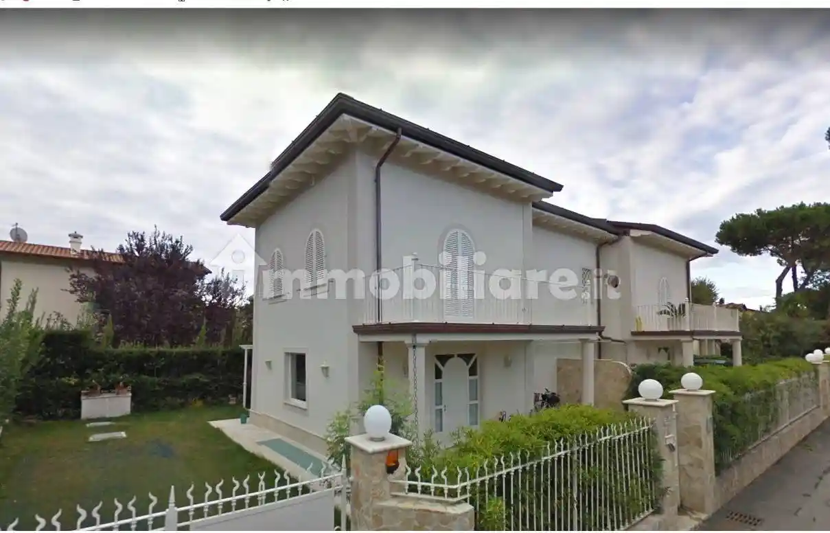 Villa in vendita a Forte dei Marmi