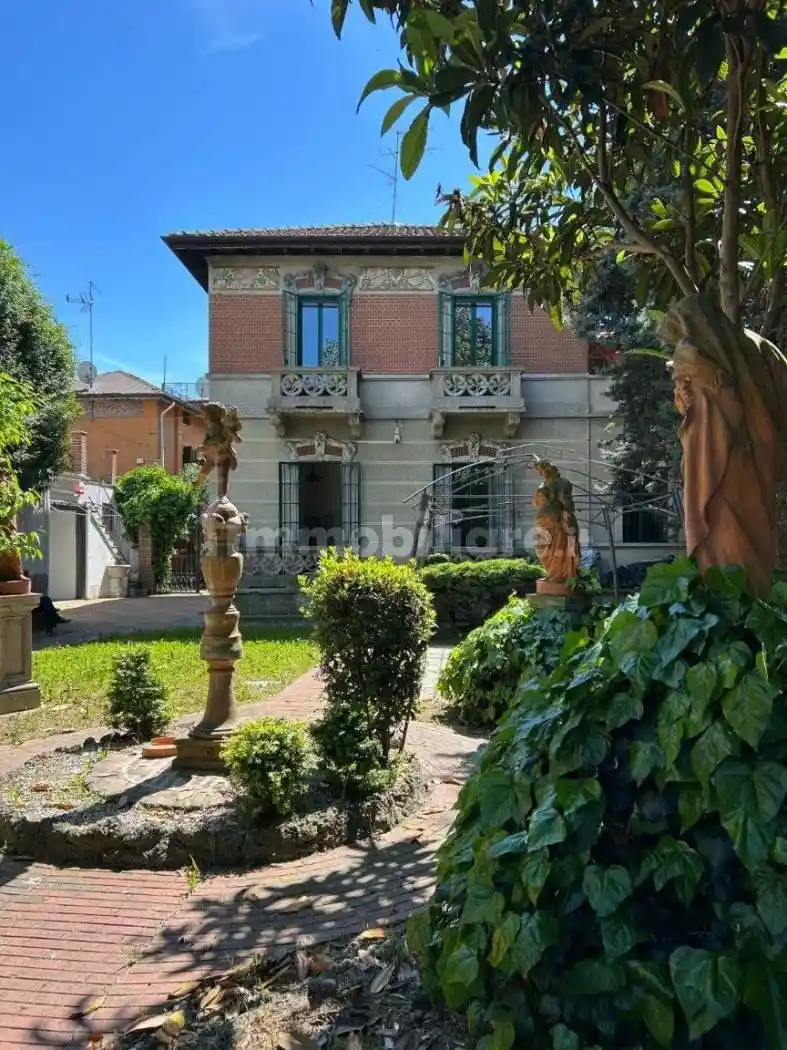 Villa in vendita a Milano