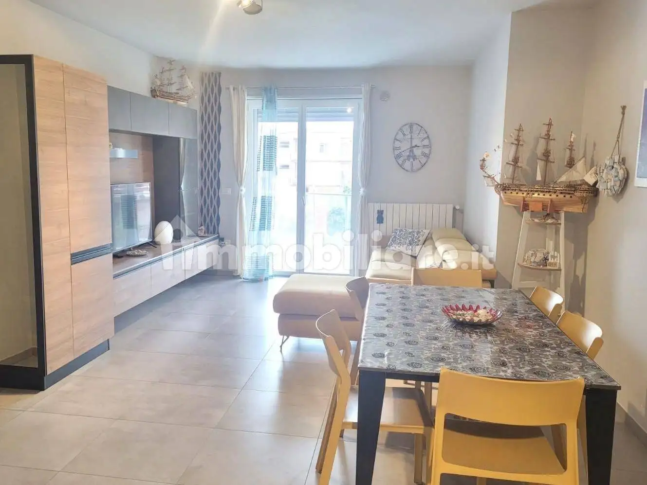 Appartamento in affitto a Margherita di Savoia