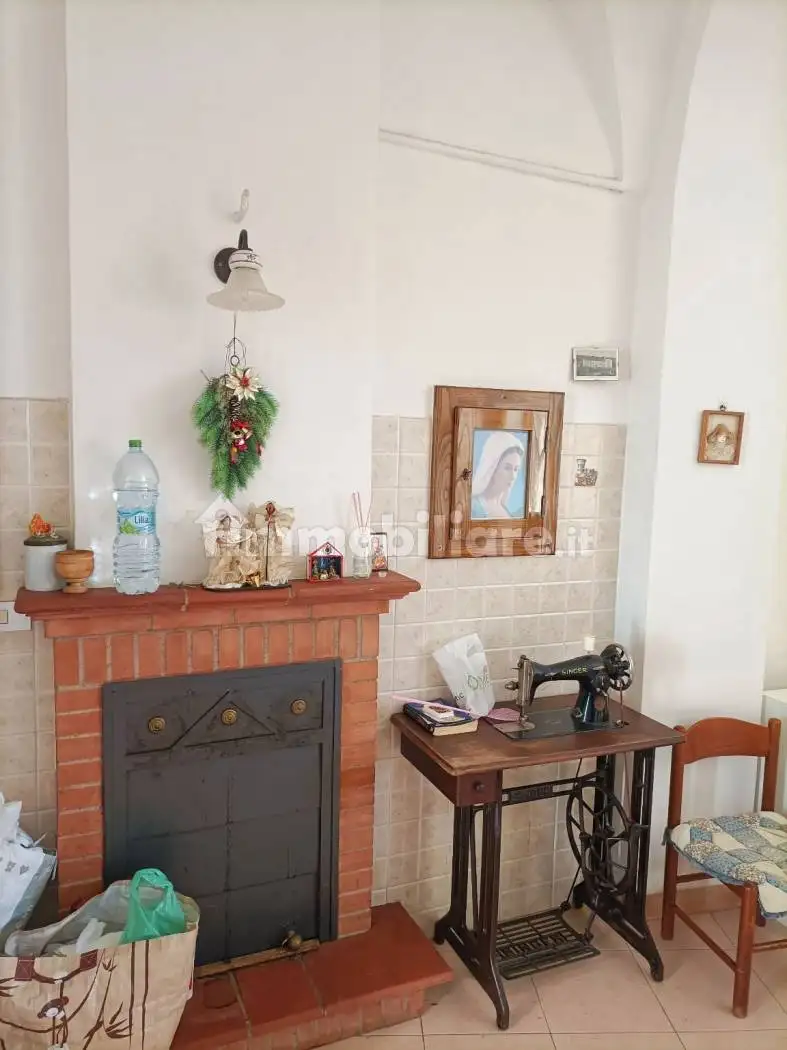 Trilocale Vico Belledonne, Barile - foto 2