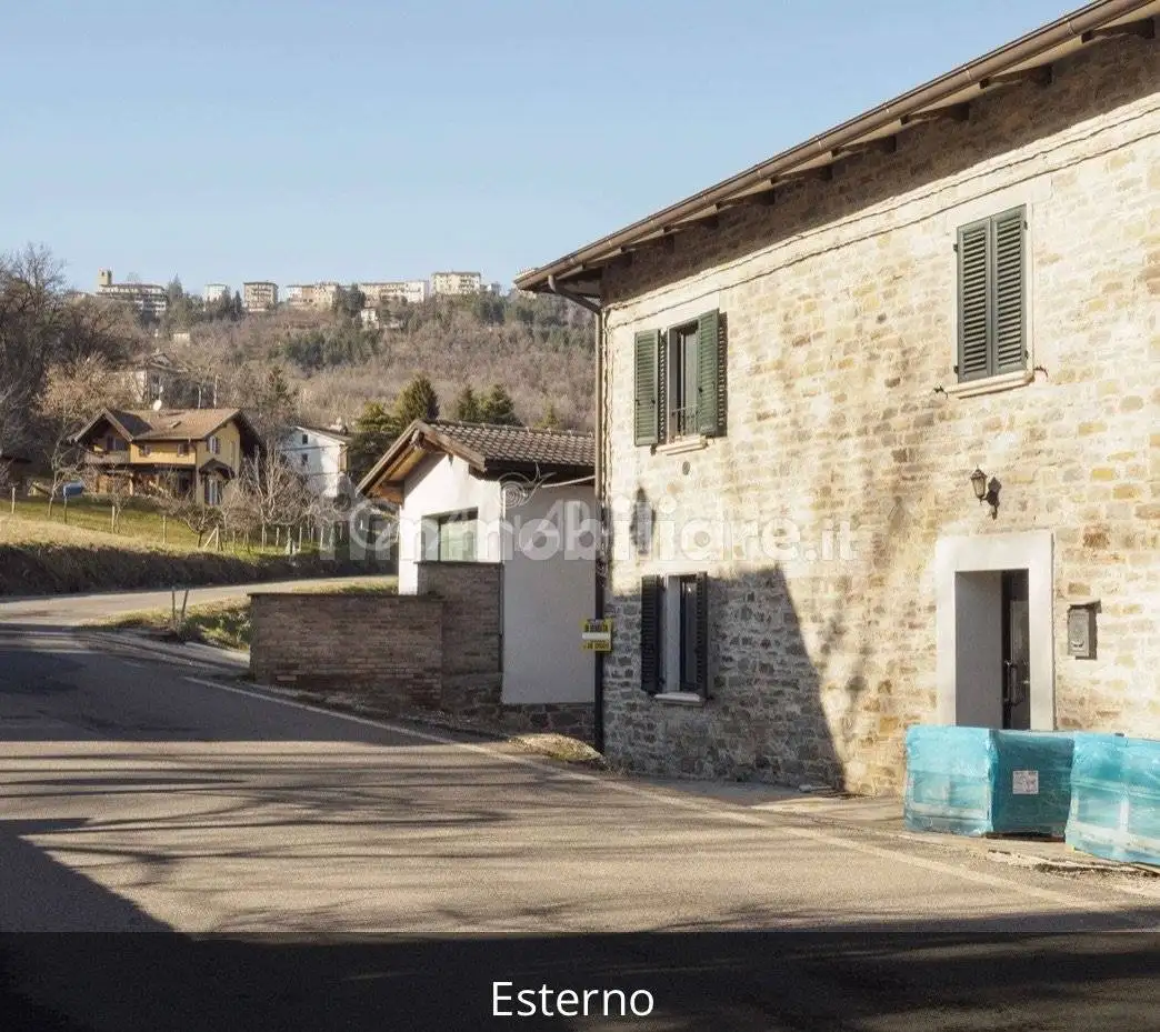 Appartamento in vendita a Montefiorino