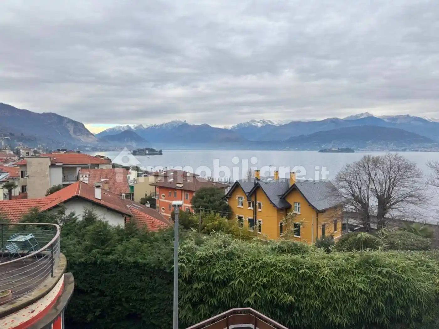 Casa indipendente in vendita a Stresa